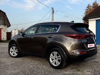 2018 Kia Sportage IV, коричневый, 2300000 рублей, вид 3