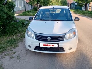 2014 Renault Sandero I, белый, 570000 рублей, вид 2