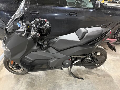 2023 Sym Maxsym TL 500, чёрный, 670000 рублей, вид 4