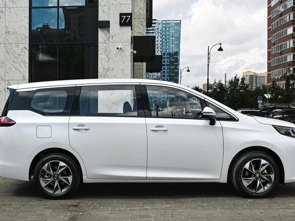 2023 GAC Trumpchi M6 Pro, белый, 1670000 рублей - вид 5