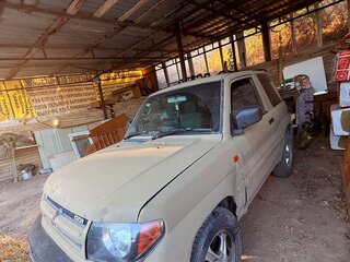 1998 Mitsubishi Pajero iO, серебристый, 170000 рублей, вид 2