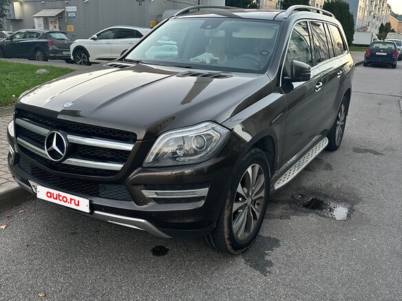 2015 Mercedes-Benz GL-Класс 350 II (X166), коричневый, 2600000 рублей