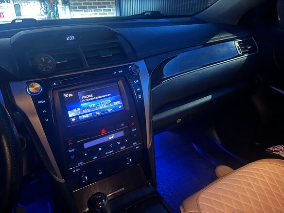 2016 Toyota Camry VII (XV50) Рестайлинг, белый, 2550000 рублей - вид 5