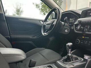 2020 Ford Focus IV, белый, 1300000 рублей, вид 3