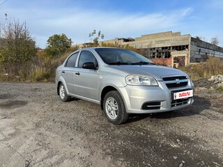 2011 Chevrolet Aveo I Рестайлинг, серебристый, 420000 рублей, вид 2