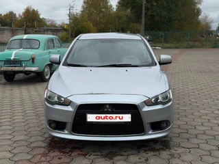 2011 Mitsubishi Lancer X Рестайлинг, серебристый, 625000 рублей, вид 2