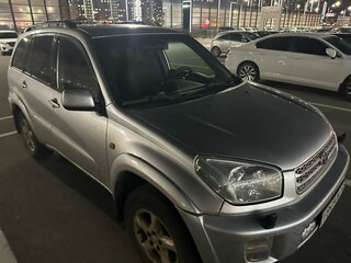 2002 Toyota RAV4 II (XA20), серый, 630000 рублей, вид 1