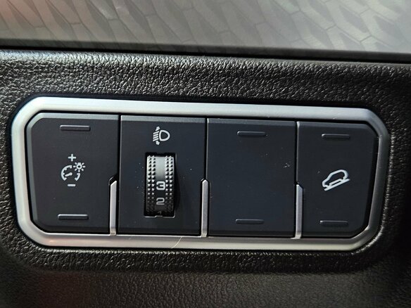 2022 Haval F7 I Рестайлинг, красный, 2035000 рублей - вид 17