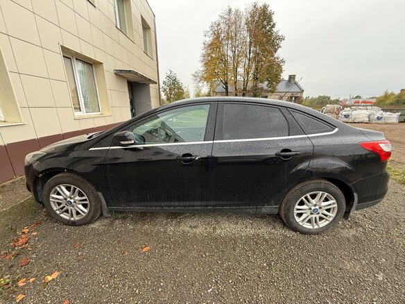 2014 Ford Focus III, чёрный, 1000000 рублей - вид 5