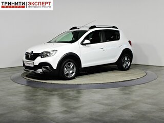 2019 Renault Sandero Stepway II Рестайлинг, белый, 1397000 рублей, вид 1