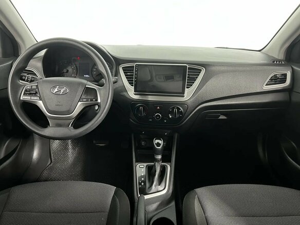 2020 Hyundai Solaris II Рестайлинг, чёрный, 1499000 рублей - вид 10