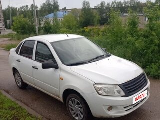 2016 Lada (ВАЗ) Granta I, белый, 330000 рублей, вид 1
