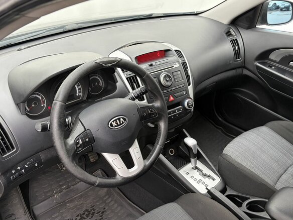 2010 Kia Ceed I Рестайлинг, чёрный, 599000 рублей - вид 10