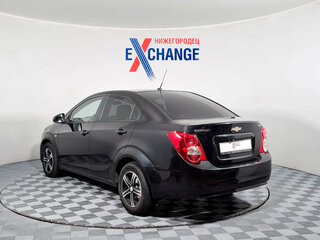 2012 Chevrolet Aveo II, чёрный, 427000 рублей, вид 3