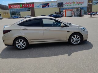 2011 Hyundai Solaris I, бежевый, 550000 рублей, вид 5