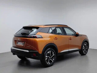 2022 Peugeot 2008 II, белый, 1280000 рублей, вид 3