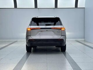 2025 Toyota bZ3X 58.3 kWh, серебристый, 2688011 рублей, вид 2