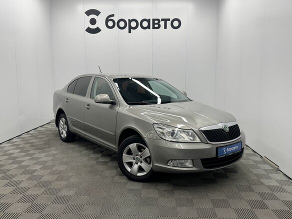 2012 Skoda Octavia II (A5) Рестайлинг, бежевый, 880000 рублей - вид 2