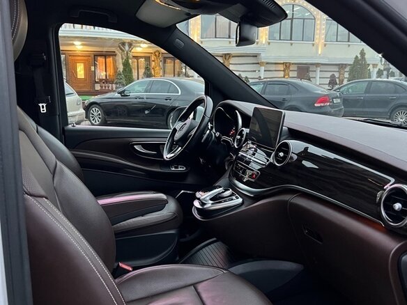 2015 Mercedes-Benz V-Класс Extra Long 250 d экстра длинный III (W447), белый, 3550000 рублей - вид 3