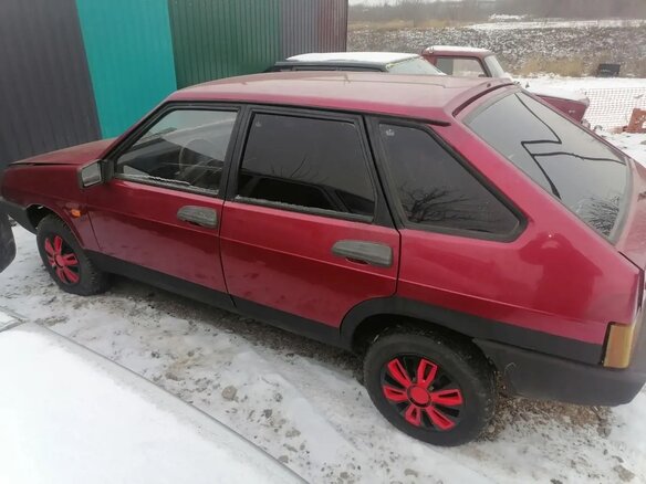 1993 Lada (ВАЗ) 2109, красный, 95000 рублей - вид 2