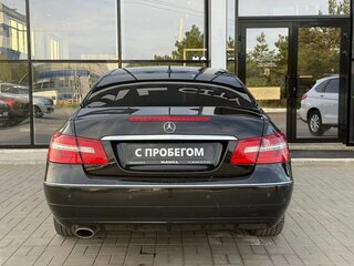 2011 Mercedes-Benz E-Класс 250 5G-Tronic IV (W212, S212, C207), чёрный, 1336000 рублей, вид 4