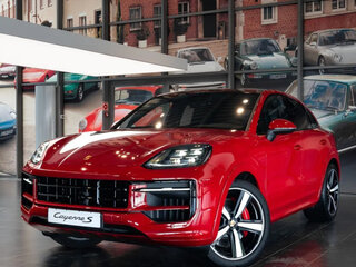2023 Porsche Cayenne S Coupé III Рестайлинг, красный, 15990000 рублей, вид 1