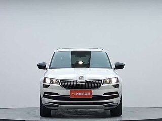 2022 Skoda Karoq DSG7 I, белый, 1820000 рублей, вид 2