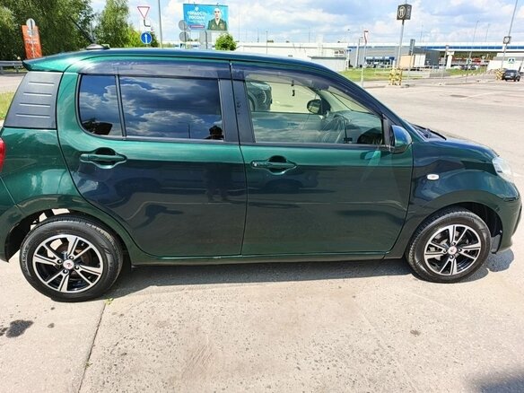 2016 Toyota Passo III, зелёный, 770000 рублей - вид 2