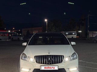 2011 Mercedes-Benz E-Класс 200 7G-Tronic IV (W212, S212, C207), белый, 1199999 рублей, вид 3