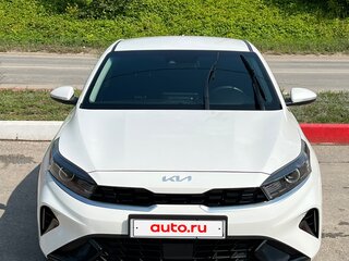 2021 Kia K3 II Рестайлинг, белый, 1850000 рублей, вид 1