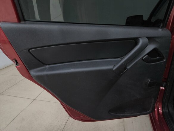 2013 Lada (ВАЗ) Granta I, красный, 248000 рублей - вид 13