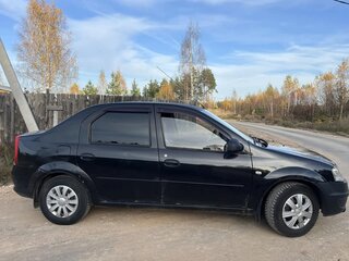 2011 Renault Logan I Рестайлинг, красный, 145000 рублей, вид 3