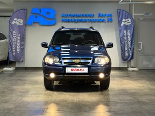 2017 Chevrolet Niva I Рестайлинг, синий, 789000 рублей, вид 3