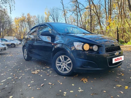 2014 Chevrolet Aveo II, чёрный, 620000 рублей, вид 5