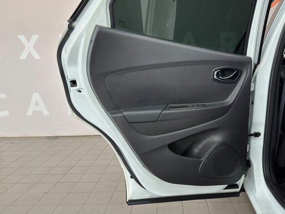 2019 Renault Kaptur I, белый, 1500000 рублей - вид 15