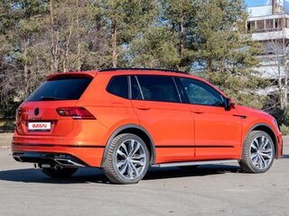 2018 Volkswagen Tiguan Allspace II, оранжевый, 2999999 рублей, вид 5