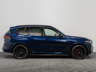 2025 BMW X5 40i IV (G05/G18) Рестайлинг, синий, 15990000 рублей, вид 4