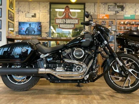 2021 Harley-Davidson Sport Glide, чёрный, 1650000 рублей, вид 2