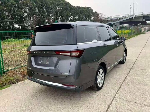 2022 Wuling Jiachen, серый, 1189000 рублей - вид 3