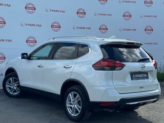 2020 Nissan X-Trail III Рестайлинг, белый, 2369000 рублей, вид 3