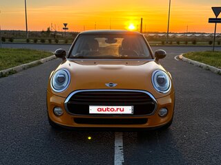 2016 Mini Hatch Cooper III (F55/F56), оранжевый, 1680000 рублей, вид 2