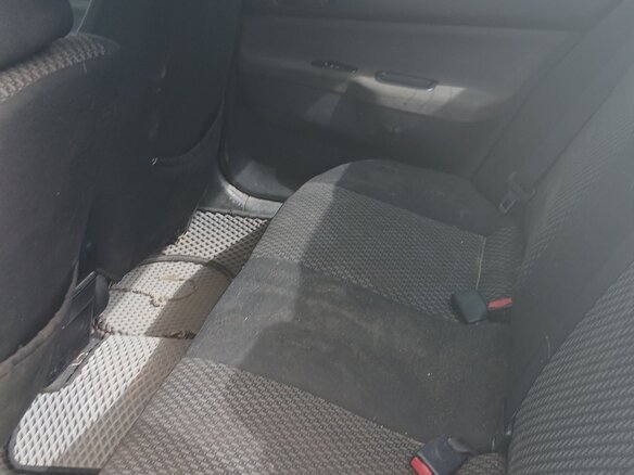 2004 Mitsubishi Lancer IX, серебристый, 110000 рублей - вид 14