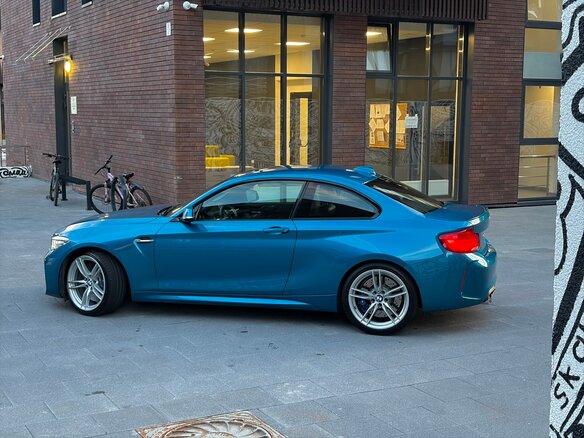 2018 BMW M2 F87 Рестайлинг, голубой, 3790000 рублей - вид 2