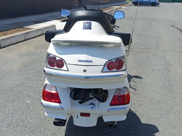 2007 Honda GL 1800 Gold Wing, белый, 900000 рублей - вид 5