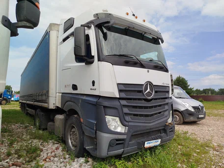2020 Mercedes-Benz Actros, белый, 4166250 рублей, вид 2