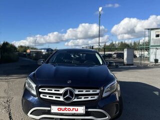 2017 Mercedes-Benz GLA 200 I (X156) Рестайлинг, синий, 1490000 рублей, вид 3