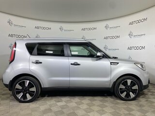 2017 Kia Soul II Рестайлинг, серый, 1569800 рублей, вид 4