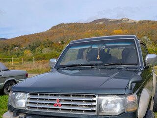 1991 Mitsubishi Pajero II, зелёный, 840000 рублей, вид 1