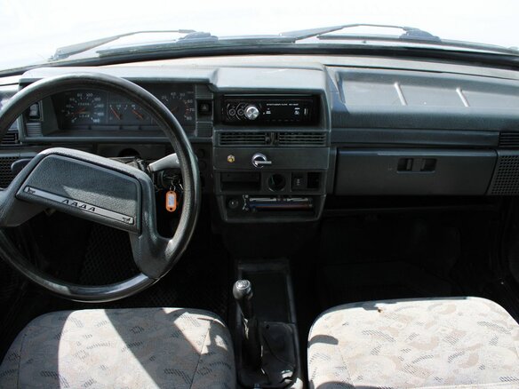 2003 Lada (ВАЗ) 21099, чёрный - вид 6