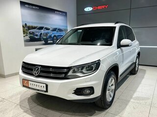 2013 Volkswagen Tiguan I Рестайлинг, белый, 1370000 рублей, вид 2
